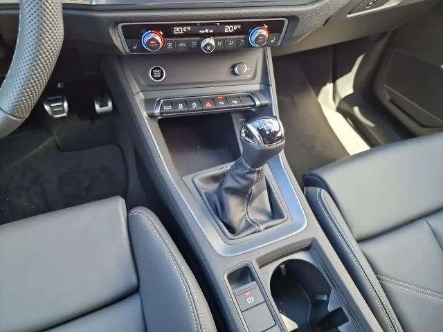 Audi Q3 35 TFSI S-Line