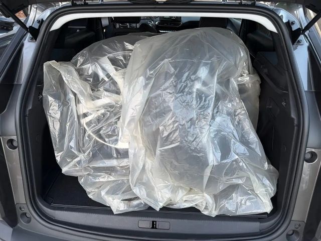 Peugeot 3008 1.6 225 A llure LED+Navi+SHZ+2xKlima+Kam.