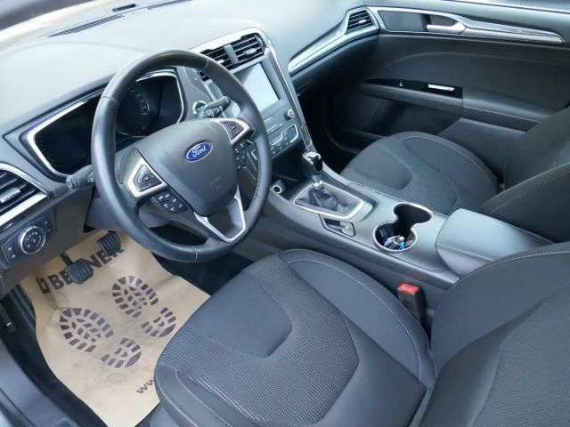 Ford Mondeo Titanium