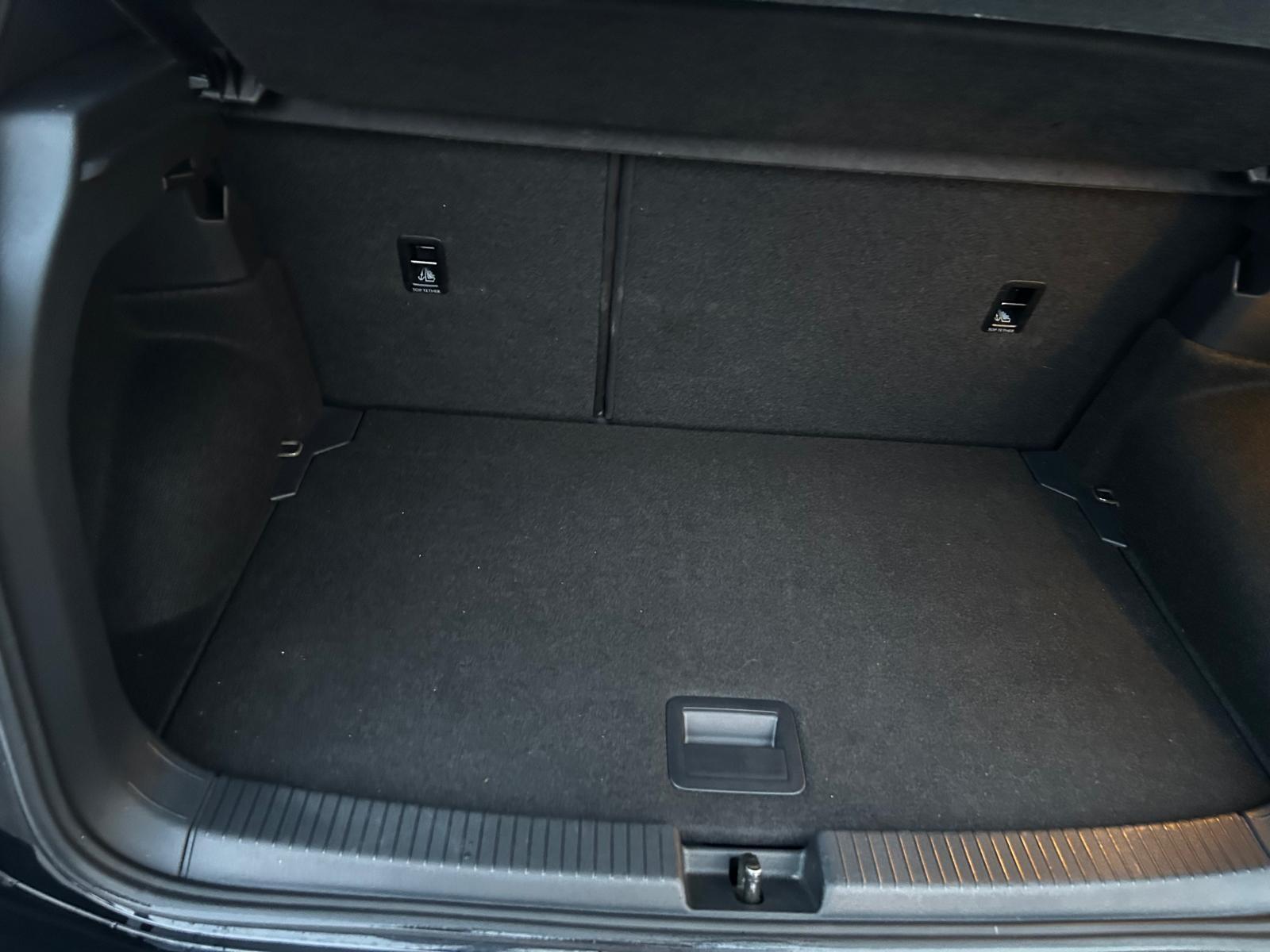 Volkswagen T-Cross 1.5 TSI DSG R-Line