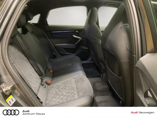 Audi RS3 Quattro S-Tronic Sedan