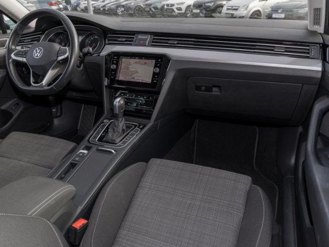 Volkswagen Passat 1.5 TSI Business DSG Variant