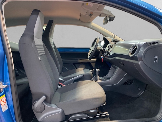 Volkswagen up! Move Move up!