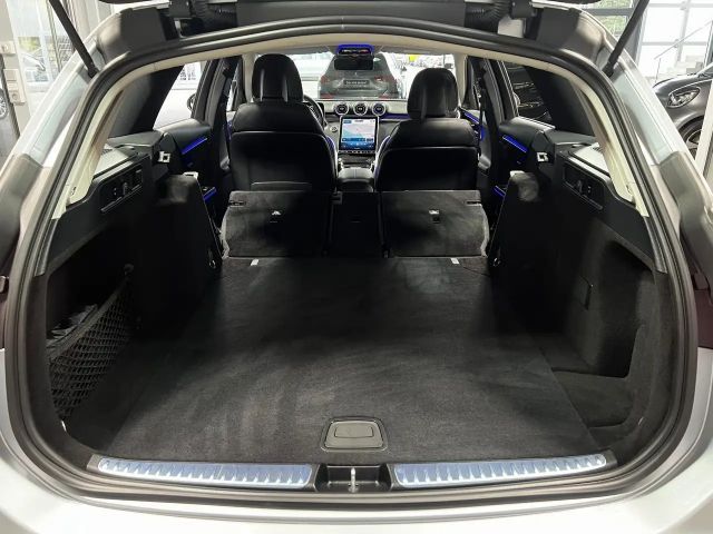 Mercedes-Benz C 220 AVANTGARDE C 220 d Estate