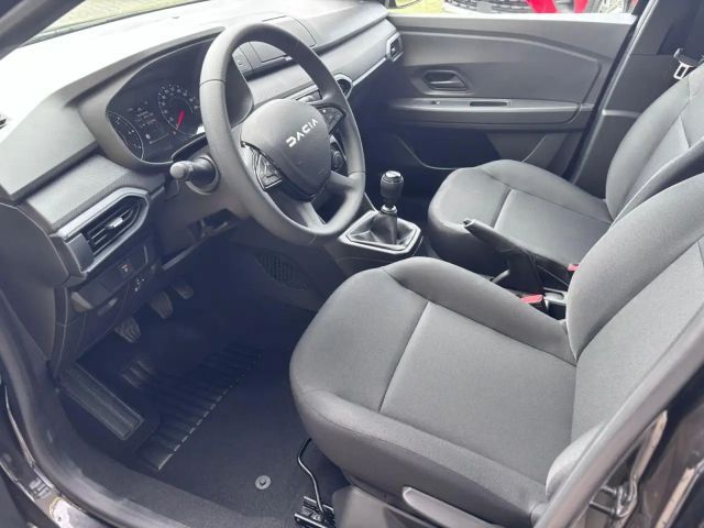 Dacia Sandero mit Klima, DAB & Bluetooth Klima Einparkhilfe