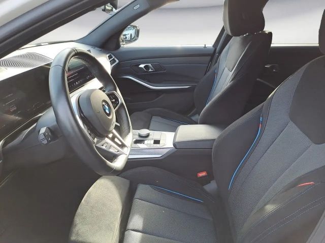 BMW 320 320d M-Sport Touring xDrive