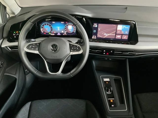 Volkswagen Golf 1.5 TSI DSG Life Variant