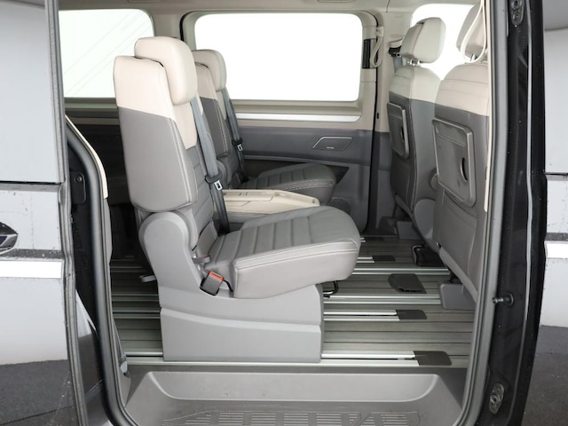 Volkswagen Multivan 2.0 TDI Lang Style T7