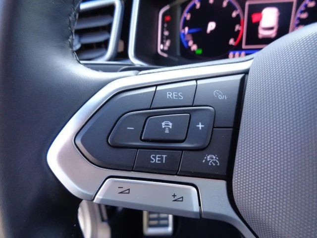 Volkswagen T-Roc DSG R-Line