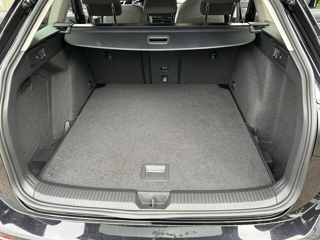 Volkswagen Golf 2.0 TSI DSG Style Variant