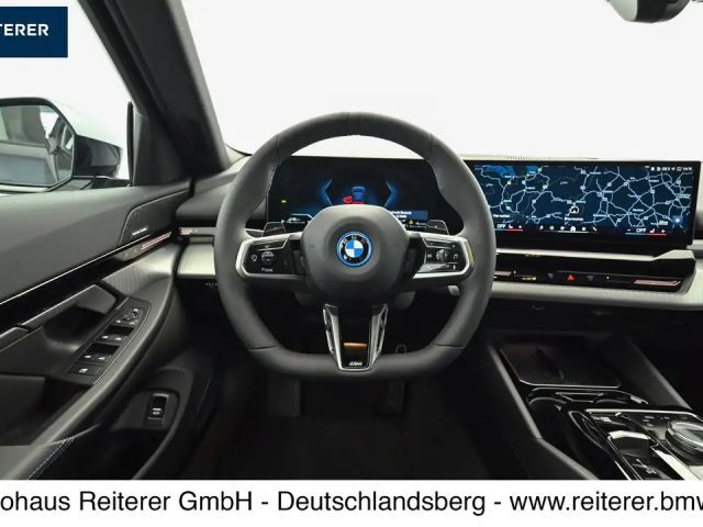 BMW 530 530e M-Sport xDrive