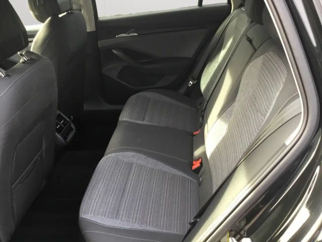 Skoda Superb 2.0 TDI Combi Selection