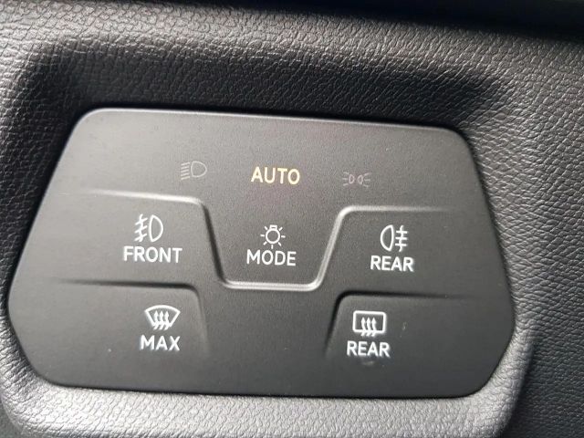 Seat Leon 1.5 eTSI FR-lijn