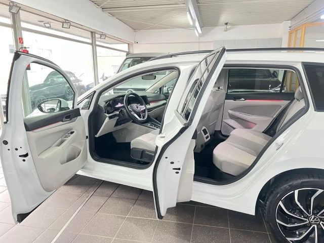 Volkswagen Golf 2.0 TDI Golf VIII Life Variant