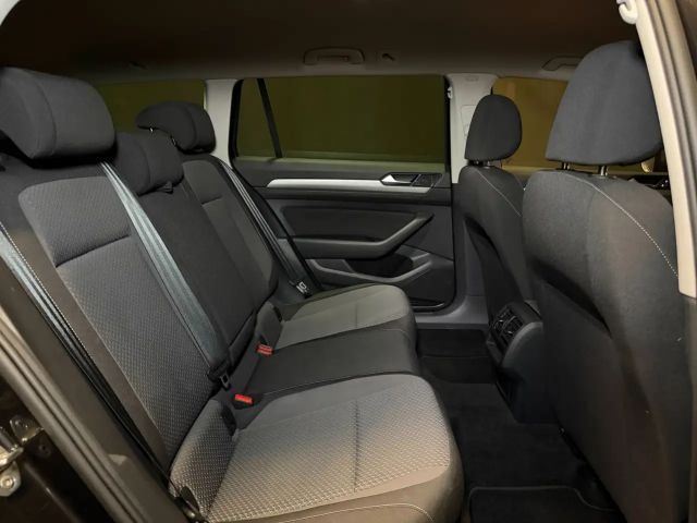 Volkswagen Passat DSG Variant