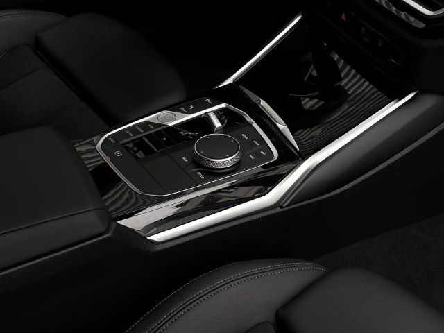 BMW 330 330i M-Sport Sedan xDrive