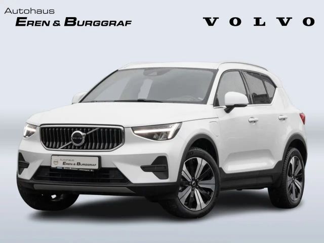 Volvo XC40 Core Recharge