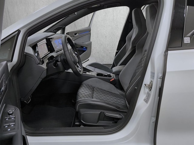 Volkswagen Golf 1.5 TSI DSG R-Line