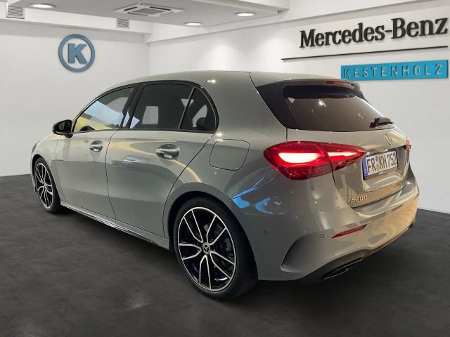 Mercedes-Benz A 200 AMG Line
