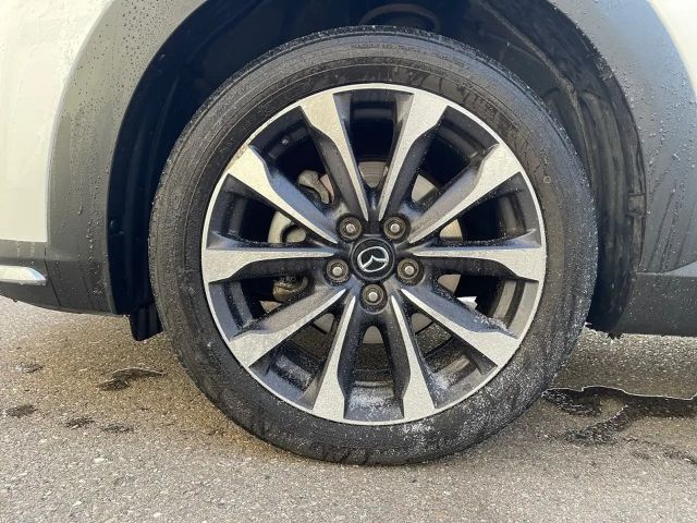 Mazda CX-3 Revolution