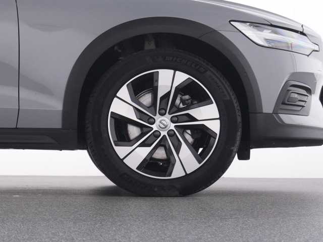 Volvo V60 Cross Country CC