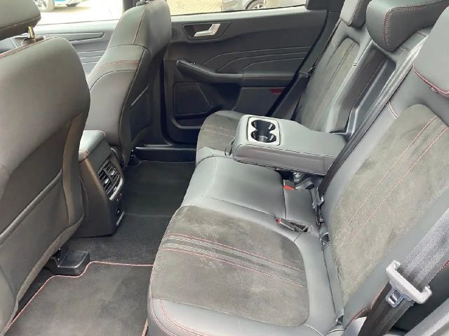 Ford Kuga Hybrid ST Line X