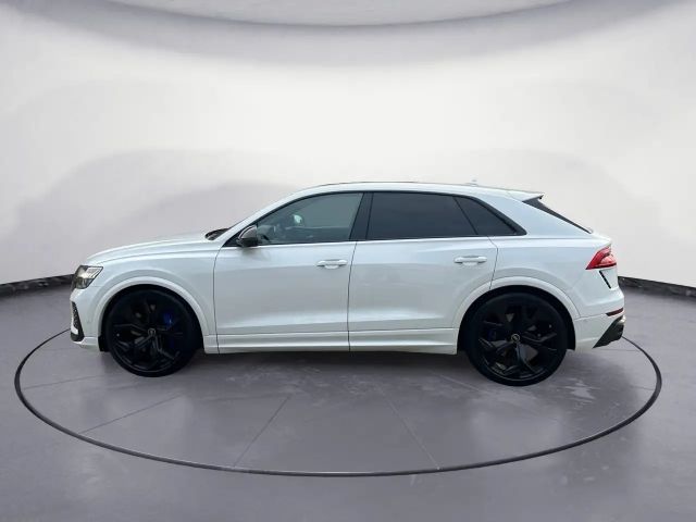 Audi RS Q8 Quattro