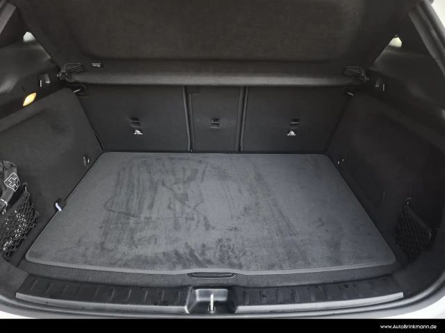 Mercedes-Benz GLA 200 GLA 200 ADVANCED/LED/KAMERA/WINTER/EASY-PACK SHZ