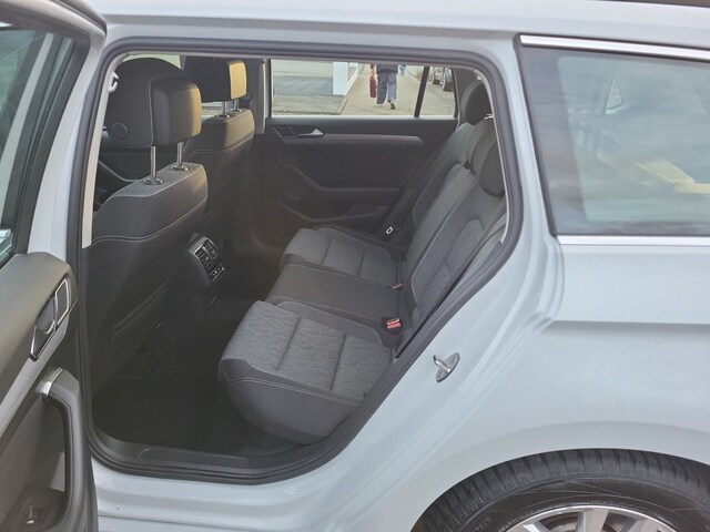 Volkswagen Passat 1.5 TSI Business Variant