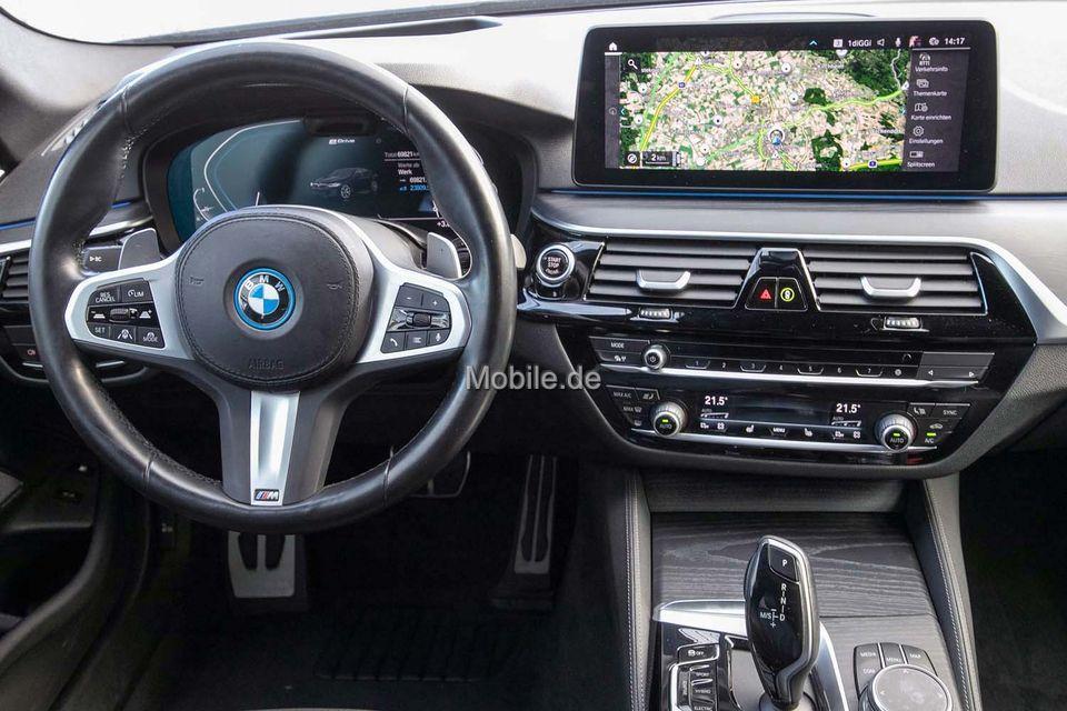 BMW 545 545e M-Sport Sedan xDrive