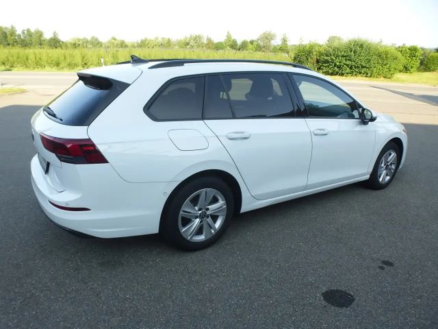 Volkswagen Golf Life Variant