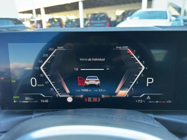 BMW 320 320i M-Sport Sedan