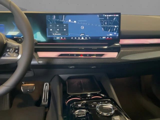 BMW 540 540d M-Sport Touring xDrive