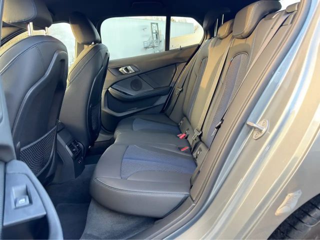 BMW 118 118i M-Sport Sedan