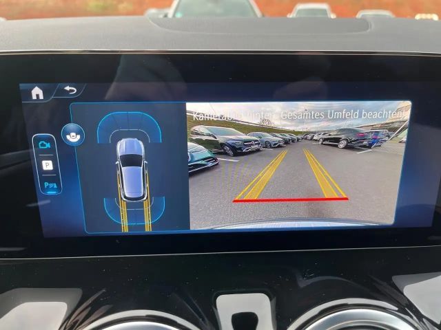 Mercedes-Benz GLA 200 AMG Line GLA 200 d