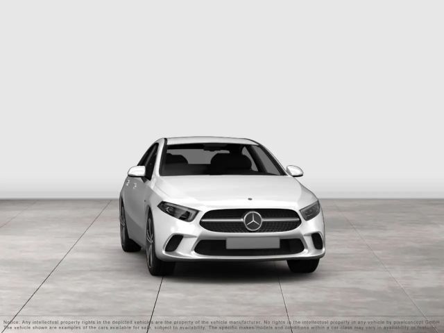 Mercedes-Benz A 180 AMG Line