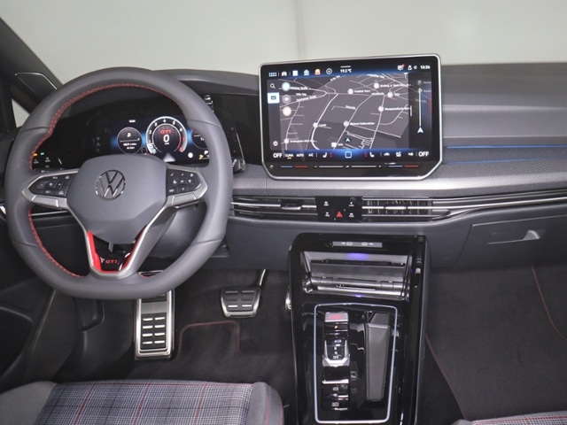 Volkswagen Golf 2.0 TSI DSG Style