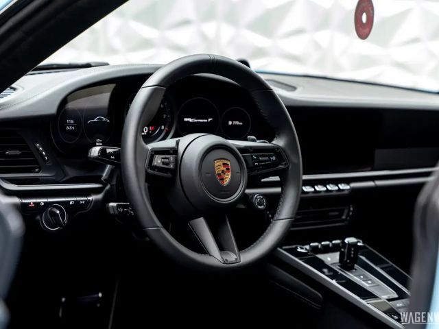 Porsche 992 Carrera Coupé Turbo