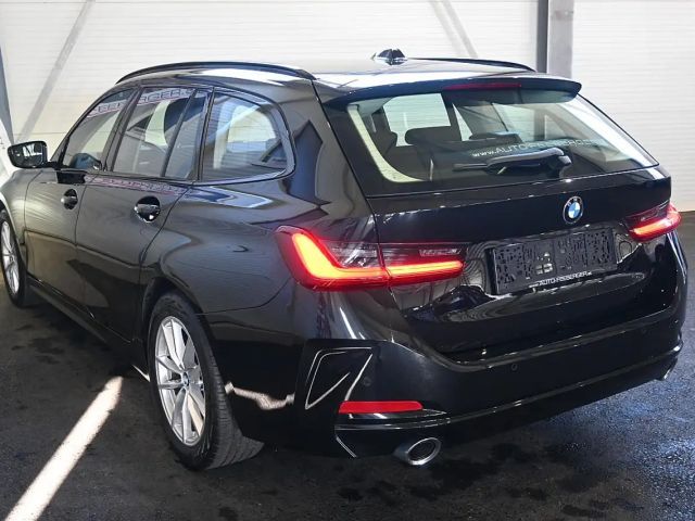 BMW 320 320d Touring xDrive