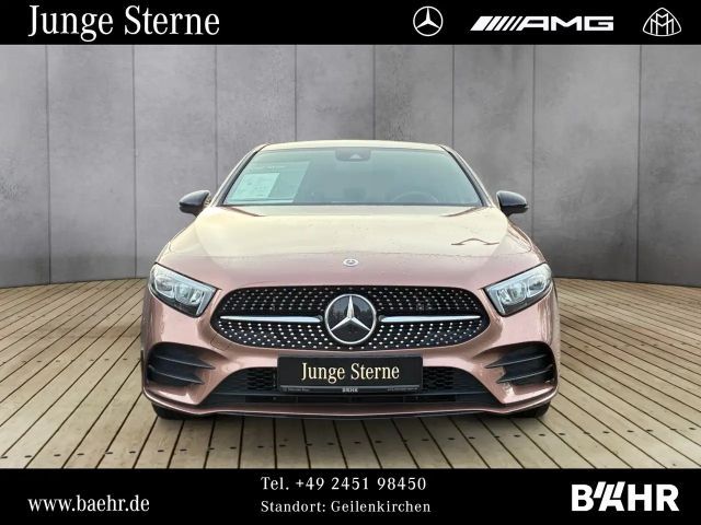 Mercedes-Benz A 250 A 250 e AMG Line