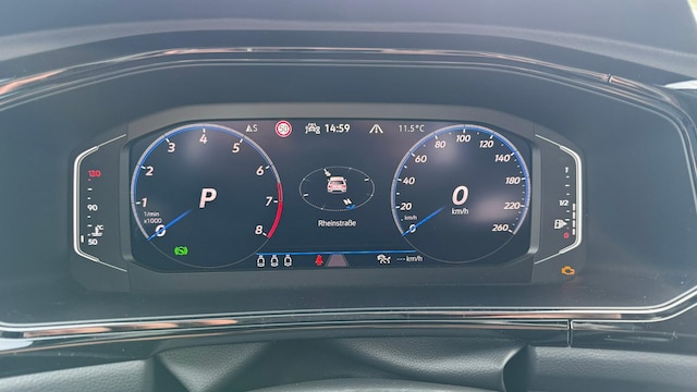 Volkswagen T-Roc T-ROC 2.0    R-L  BT140 TSID7A