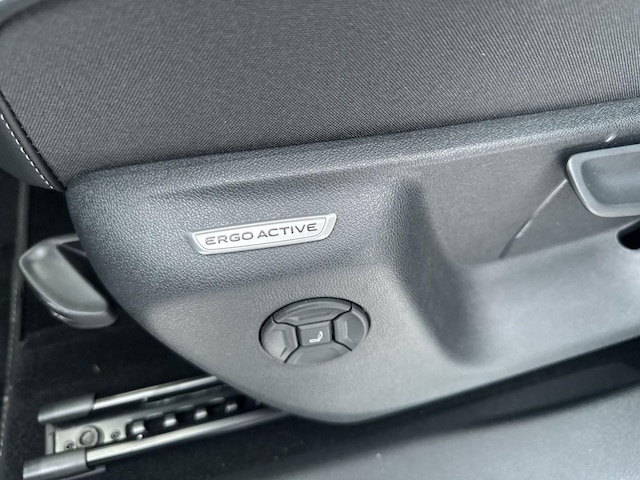 Volkswagen Tayron 2.0 TDI R-Line