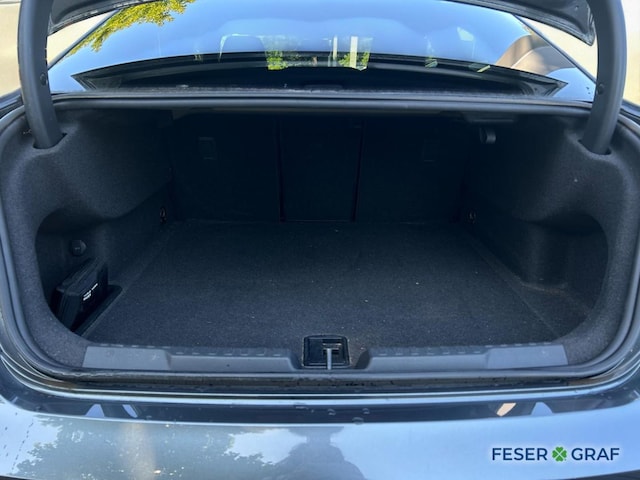 Audi RS3 Quattro S-Tronic Sedan