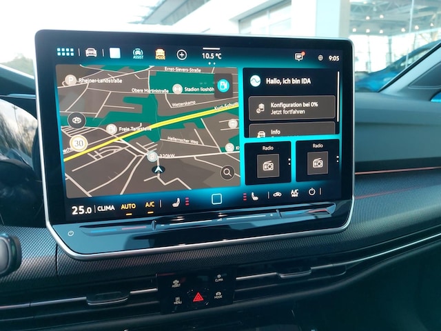 Volkswagen Golf 1.5 eTSI DSG R-Line