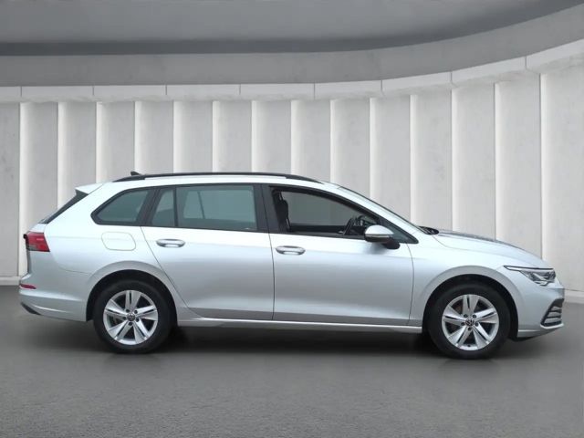 Volkswagen Golf 1.0 TSI Life Variant