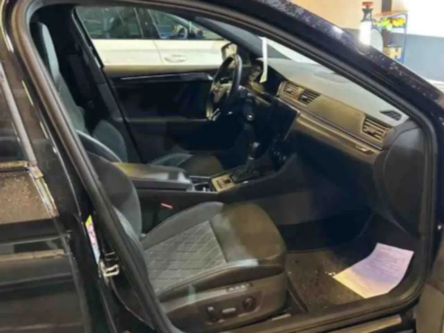 Skoda Superb 2.0 TDI Combi Sportline