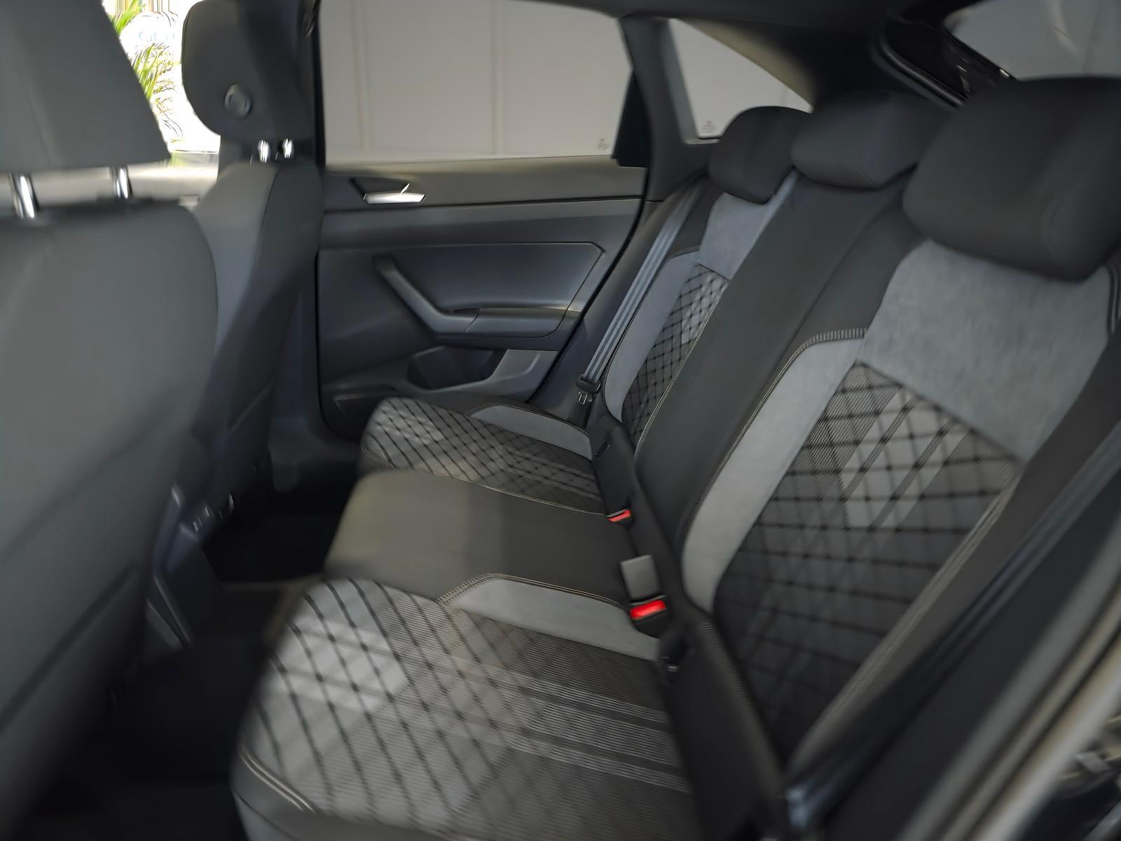 Volkswagen Taigo 1.0 TSI DSG R-Line