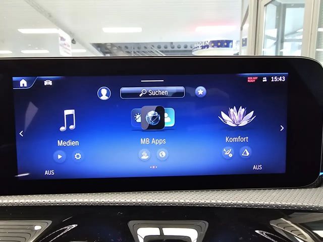 Mercedes-Benz CLA 250 AMG Line Sedan