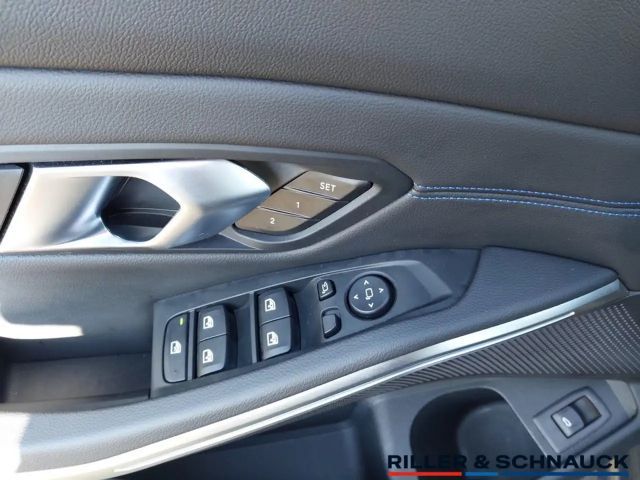 BMW 320 320i M-Sport Touring