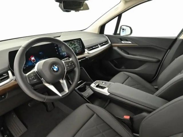 BMW 218 218d Active Tourer Sedan